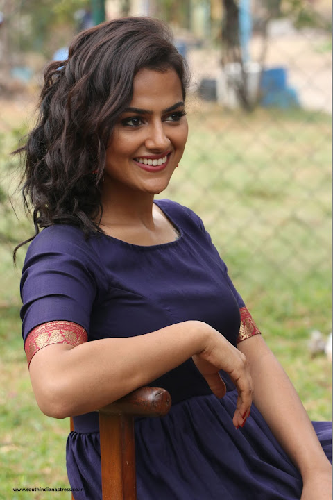 Shraddha Srinath at Vikram Vedha Press Meet