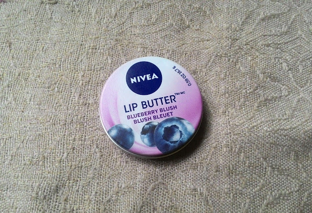 Nivea Lip Butter Blueberry Blush