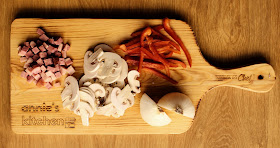 Quiche fit de cogumelos, bacon e cebola