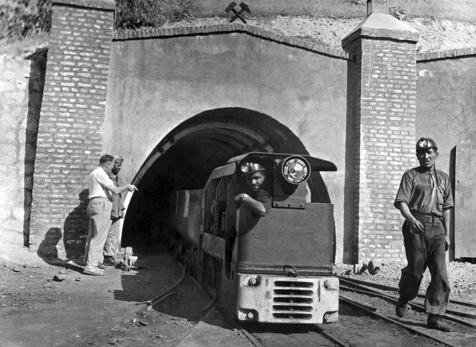 The entrance to the Karkar coal mine around 12 kilometers northeast of Pulikhumri, the provincial town of the Northern province of Baghlan. The Karkar coal deposit at one time met the needs of Kabul city.