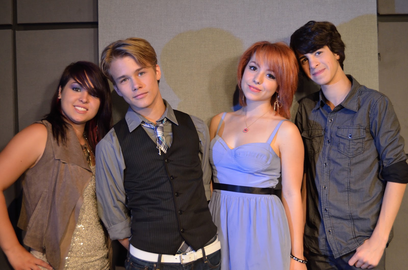 Kicking Daisies Fan Blog December 2011