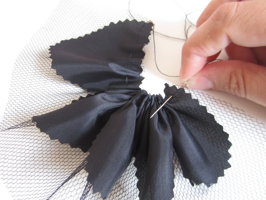 mis nancys, mis peques y yo, tutorial facil DIY tul y tela fruncir juntos