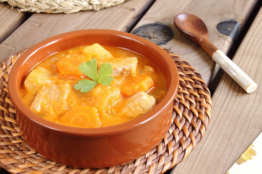 Cómo eliminar el exceso de sal de un guiso