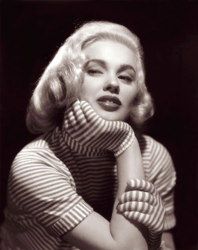Vintage Glamour Girls: Mamie Van Doren