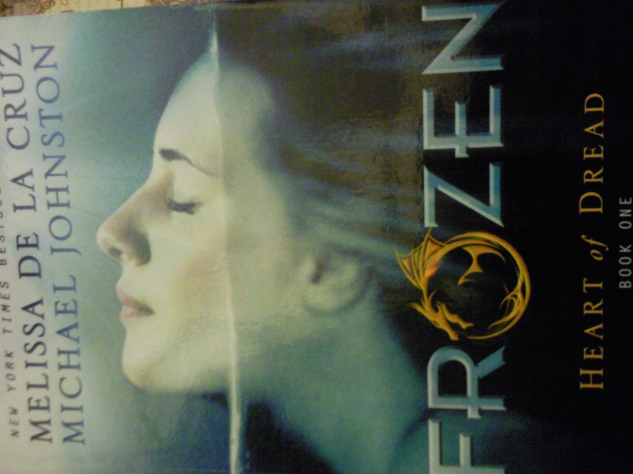 Books. Books everywhere. Frozen (Heart of Dread)