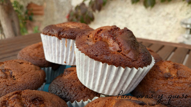 Magdalenas de doble chocolate (tradicional o Thermomix)