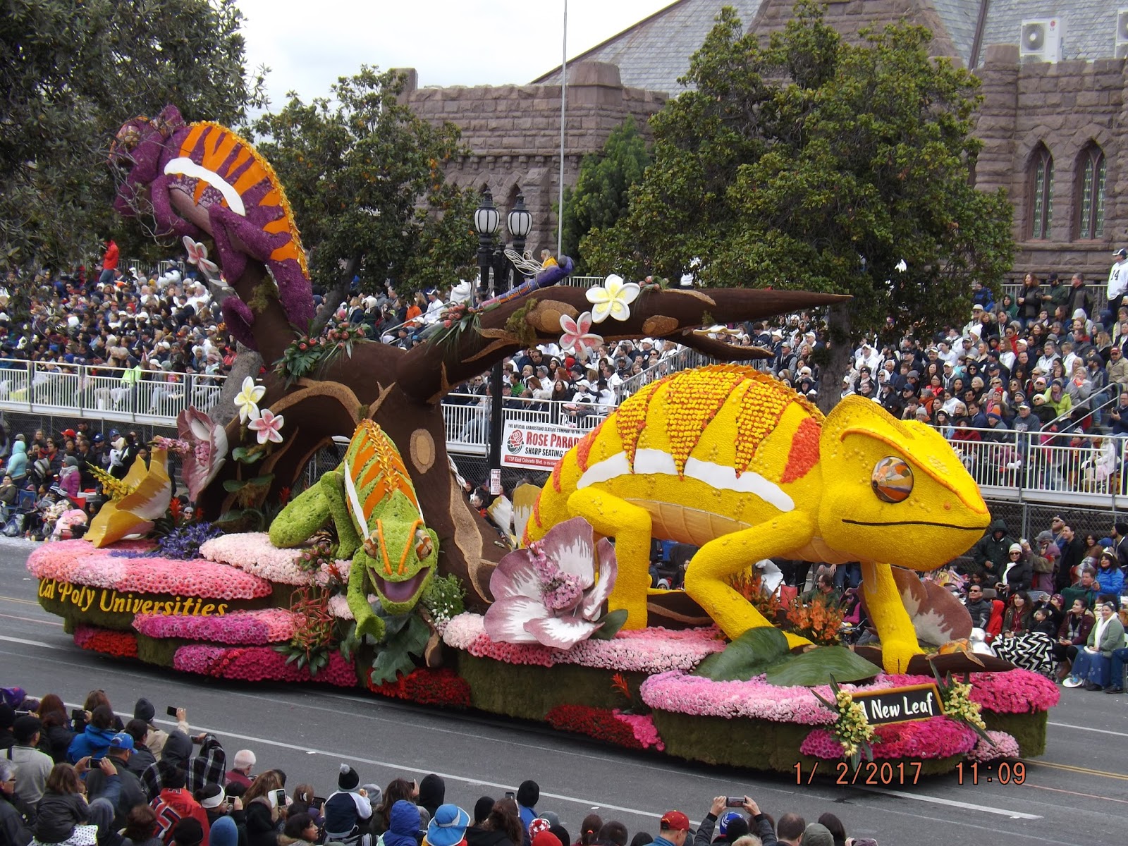 Up to Speed Rose Bowl Parade 2017 Floats