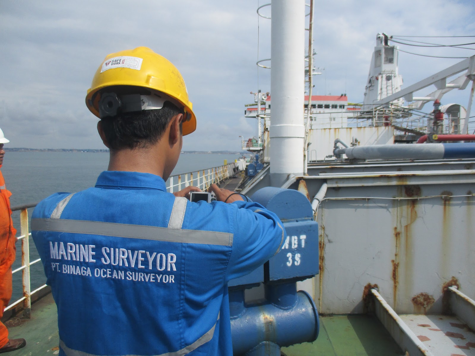 Marine Surveyor untuk Condition Survey PT. Binaga Ocean Surveyor (BOS)