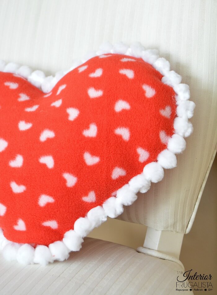 Easy DIY Fleece Valentine Heart Pillow Interior Frugalista