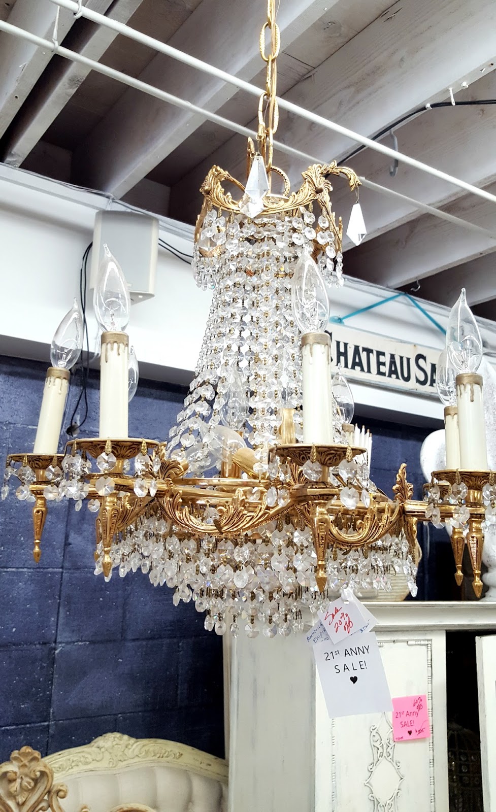 Jennelise Antiques San Diego