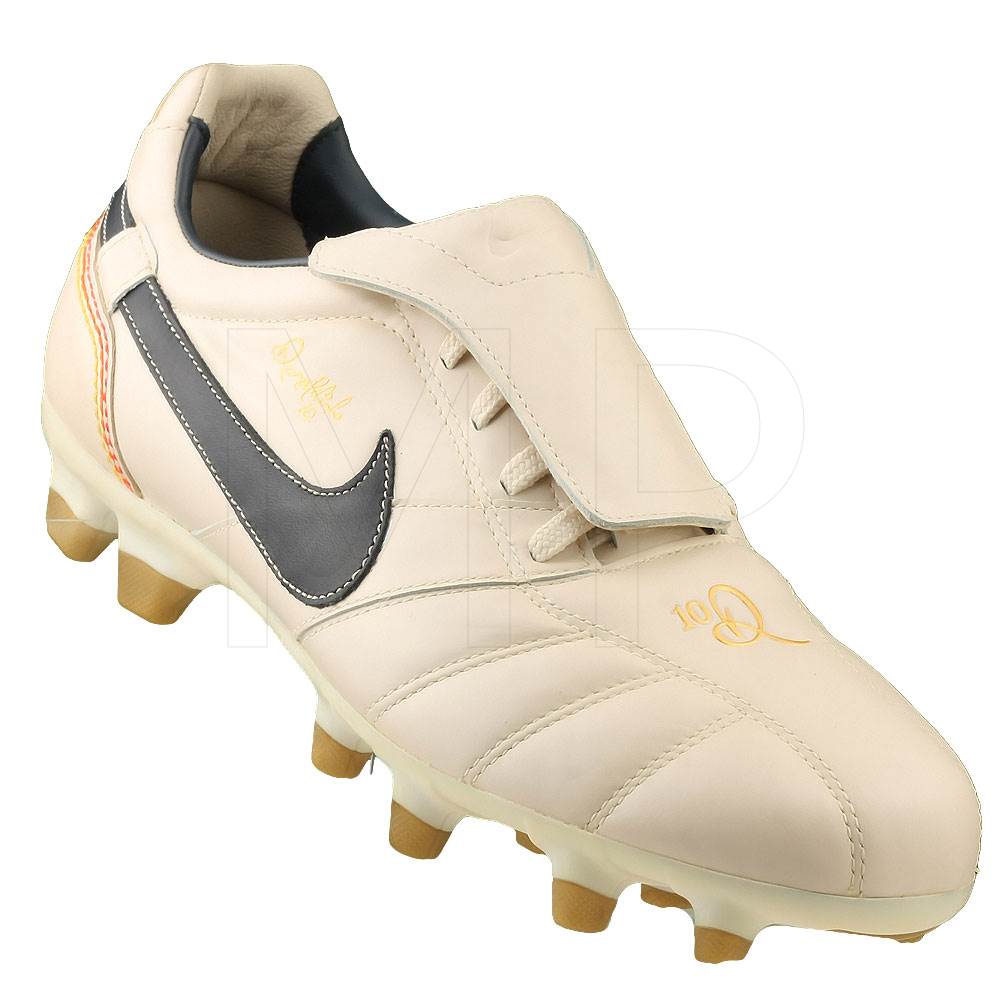 Soccer Shoes Botas Futbol Sala Ronaldinho Sepatu Futsal Nike Nike