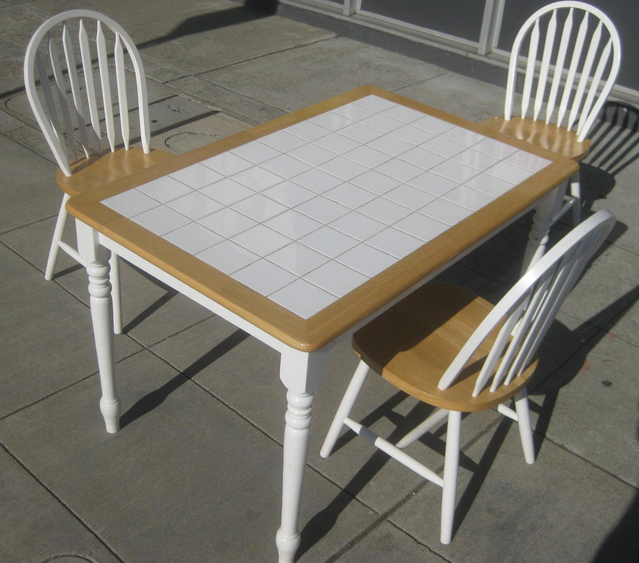  tile kitchen table