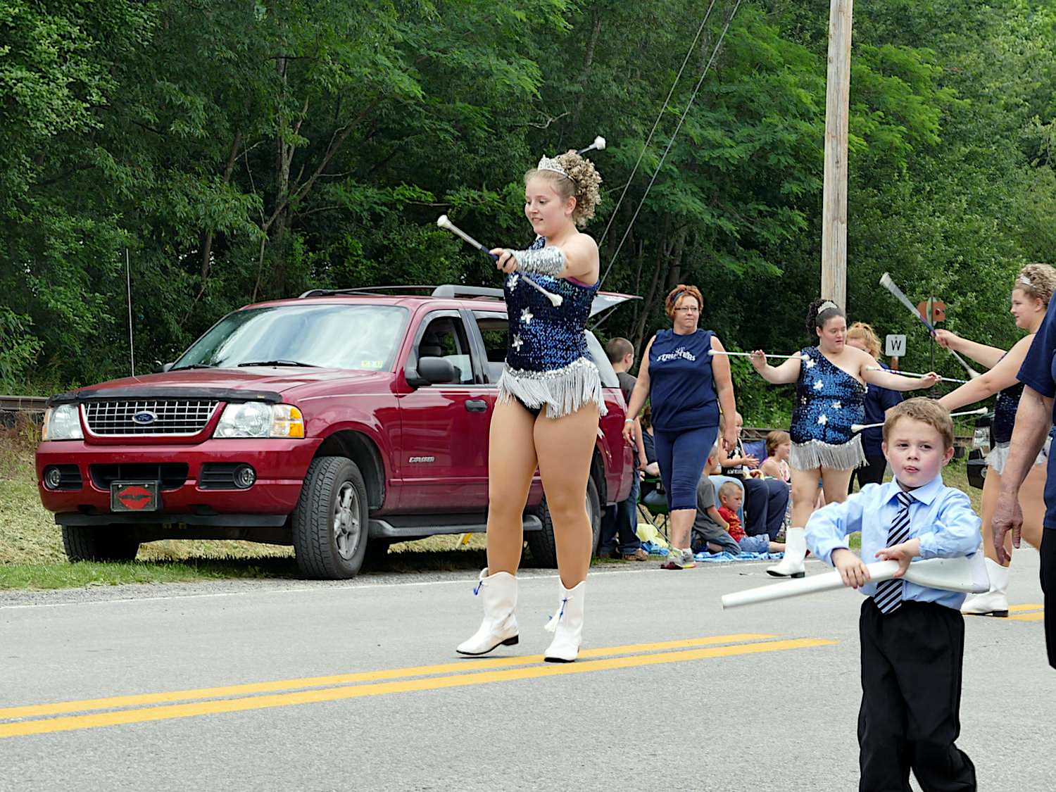 Pocahontas Commentator Plus Durbin Days Big'Uns 2