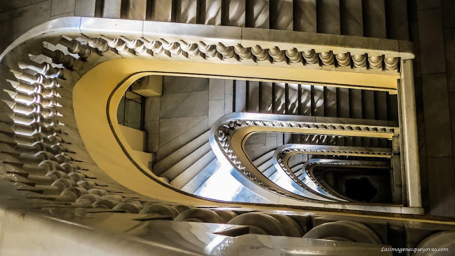 Patrón de composición fotográfica geométrico. Espiral áurea o de Fibonacci