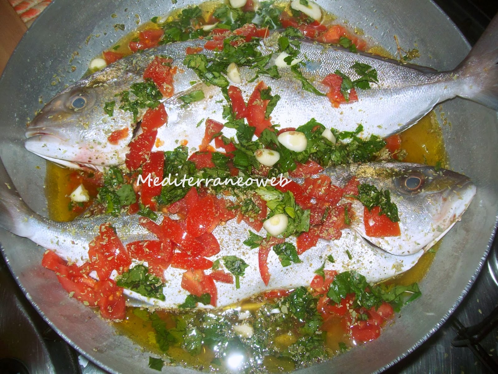 RICCIOLA ALL'ACQUA PAZZA