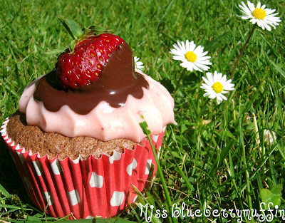 Schoko-Erdbeer-Cupcakes