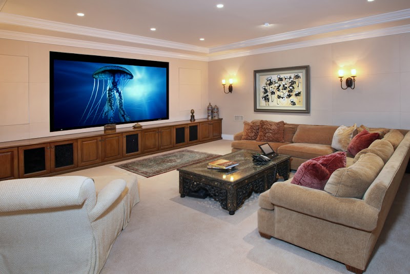 New Concept Big Living Room With TV