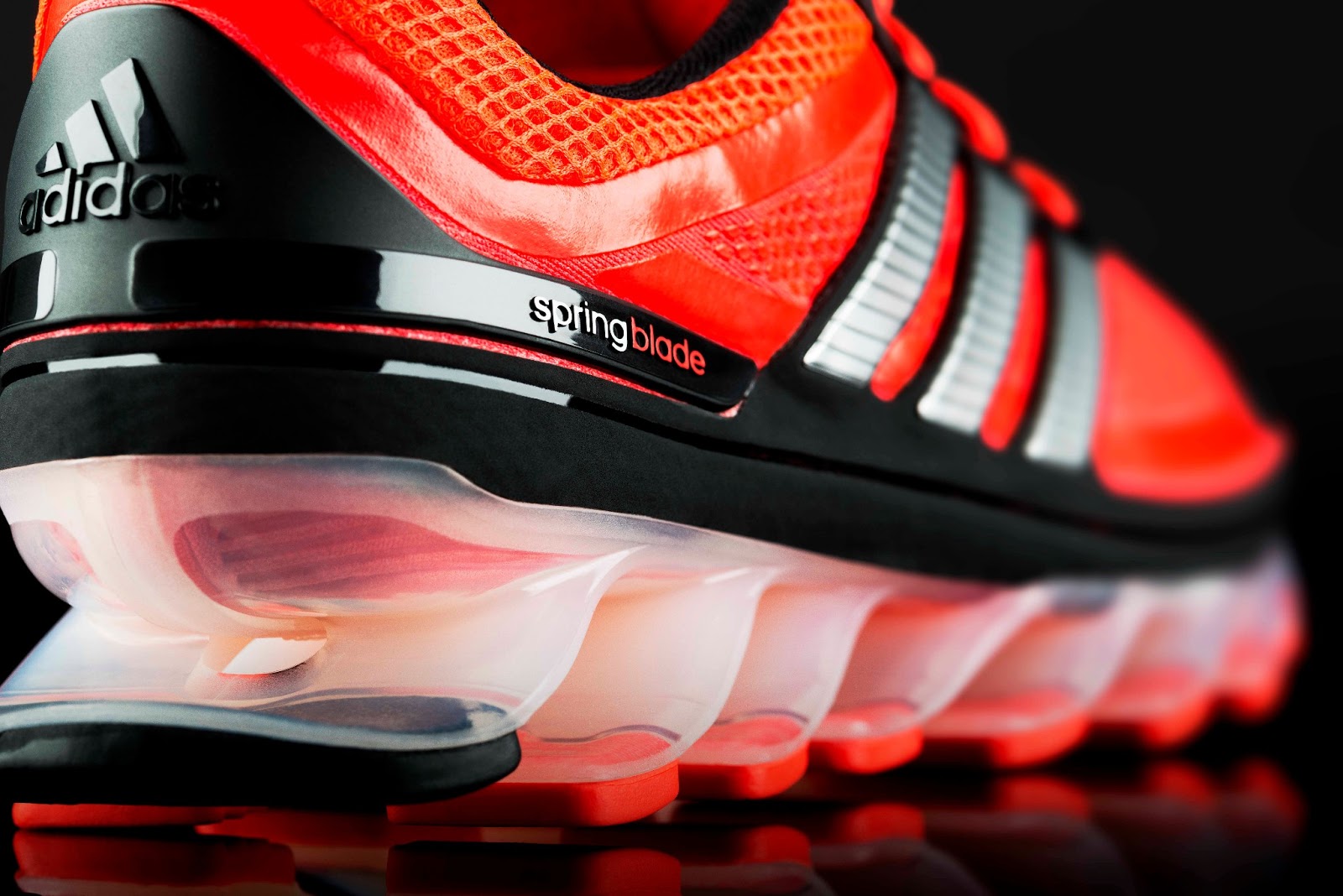O adidas springblade faz barulho Clearance