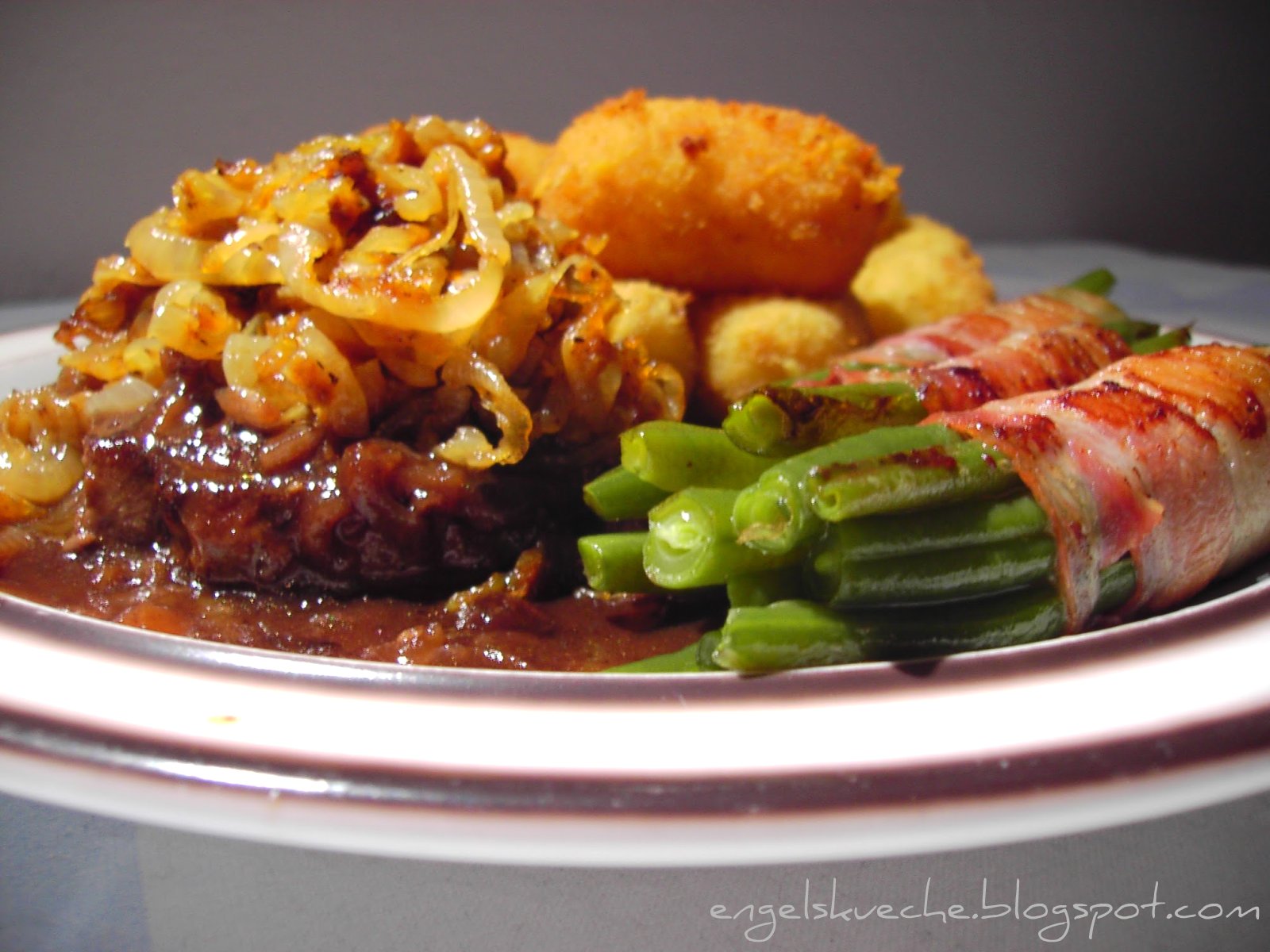 Essen aus Engelchens Küche: Schwäbischer Zwiebelrostbraten mit ...