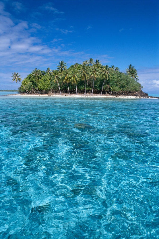 A1 Pictures: Motu, Bora Bora, Tahiti, French Polynesia