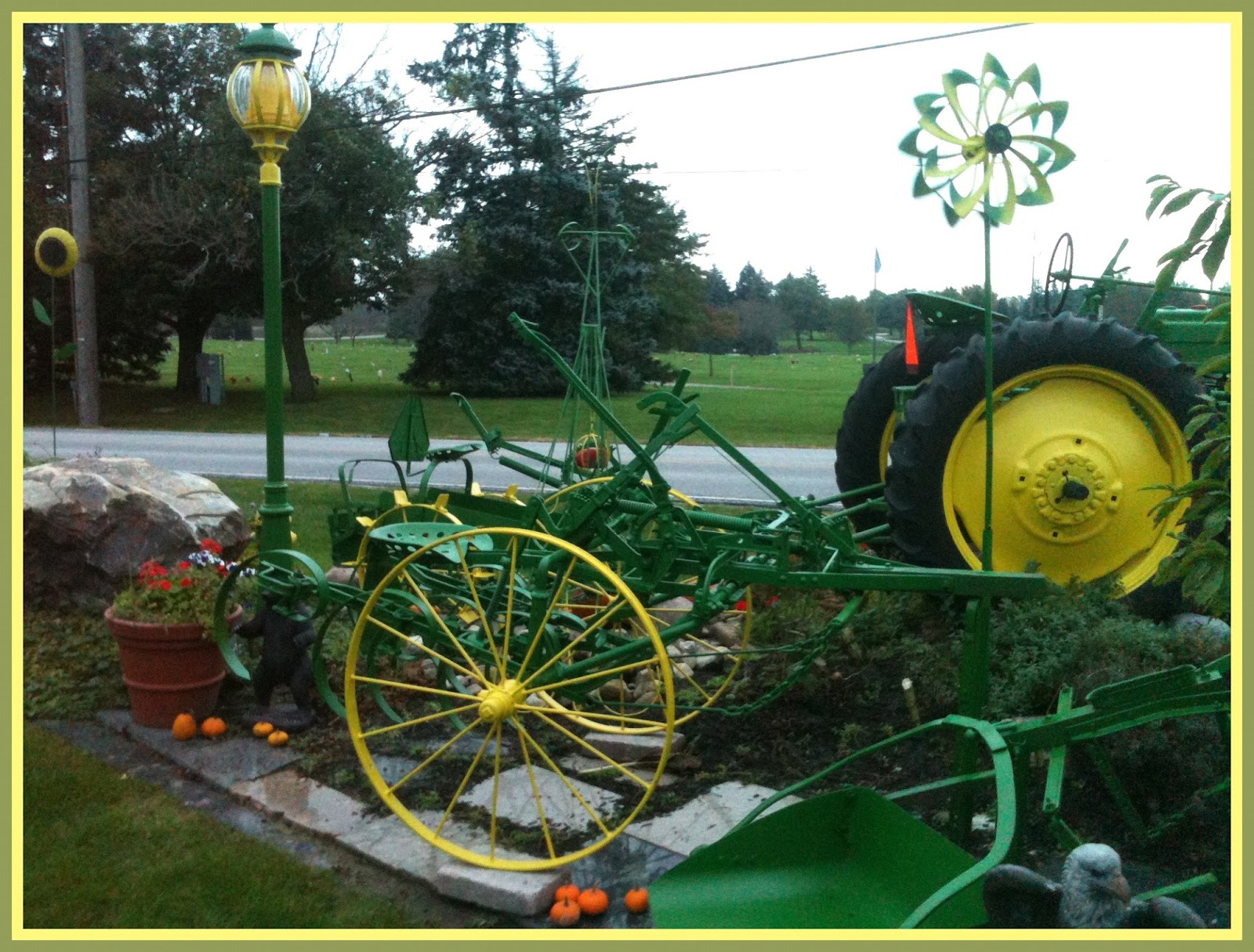 PezRich John Deere Horse Drawn