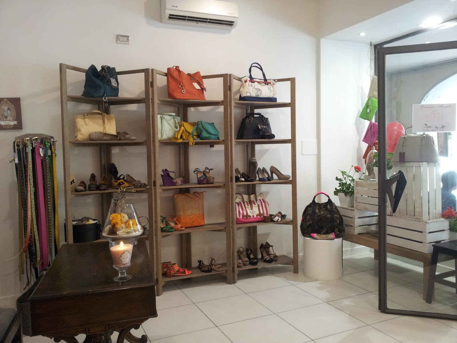 Chiara Margrotto Design NEGOZIO SCARPE E BORSE_SHOES AND BAGS STORE