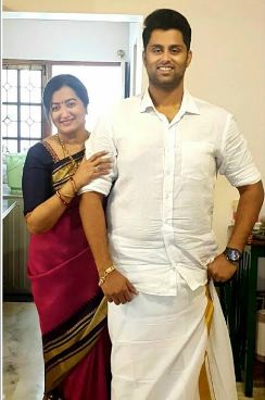 244px x 368px - Sumalatha Family Husband Son Daughter Father Mother Marriage Photos  Biography Profile.
