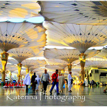 Payung Raksasa di Masjid Nabawi