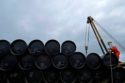 Brasil rejeita proposta saudita para cortar produção de petróleo Brasil rejeita proposta saudita para cortar produção de petróleo