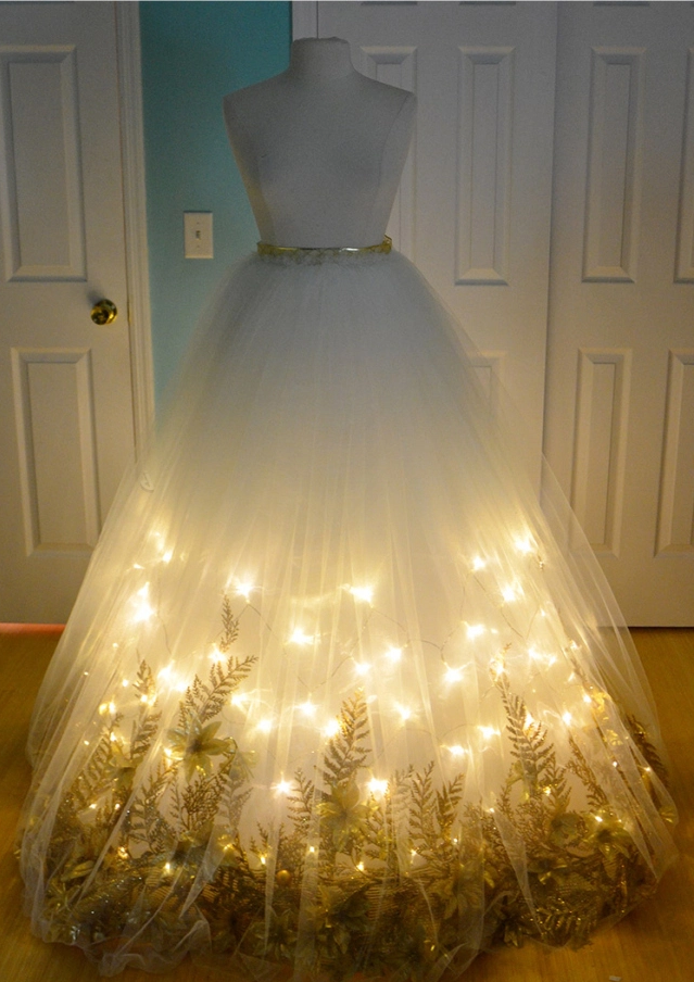 How to Light Up Your Life? Awesome DIY inspiration A light up fairy garden tulle maxi dress