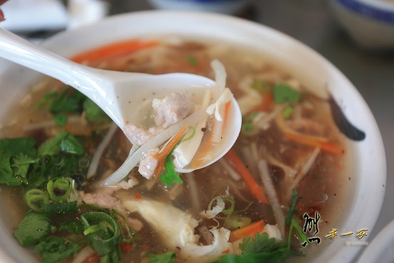 順富裕手工刀削麵小吃|食尚玩家莎莎造訪推薦