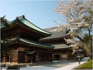 วัดเคนโชจิ (Kenchoji Temple)