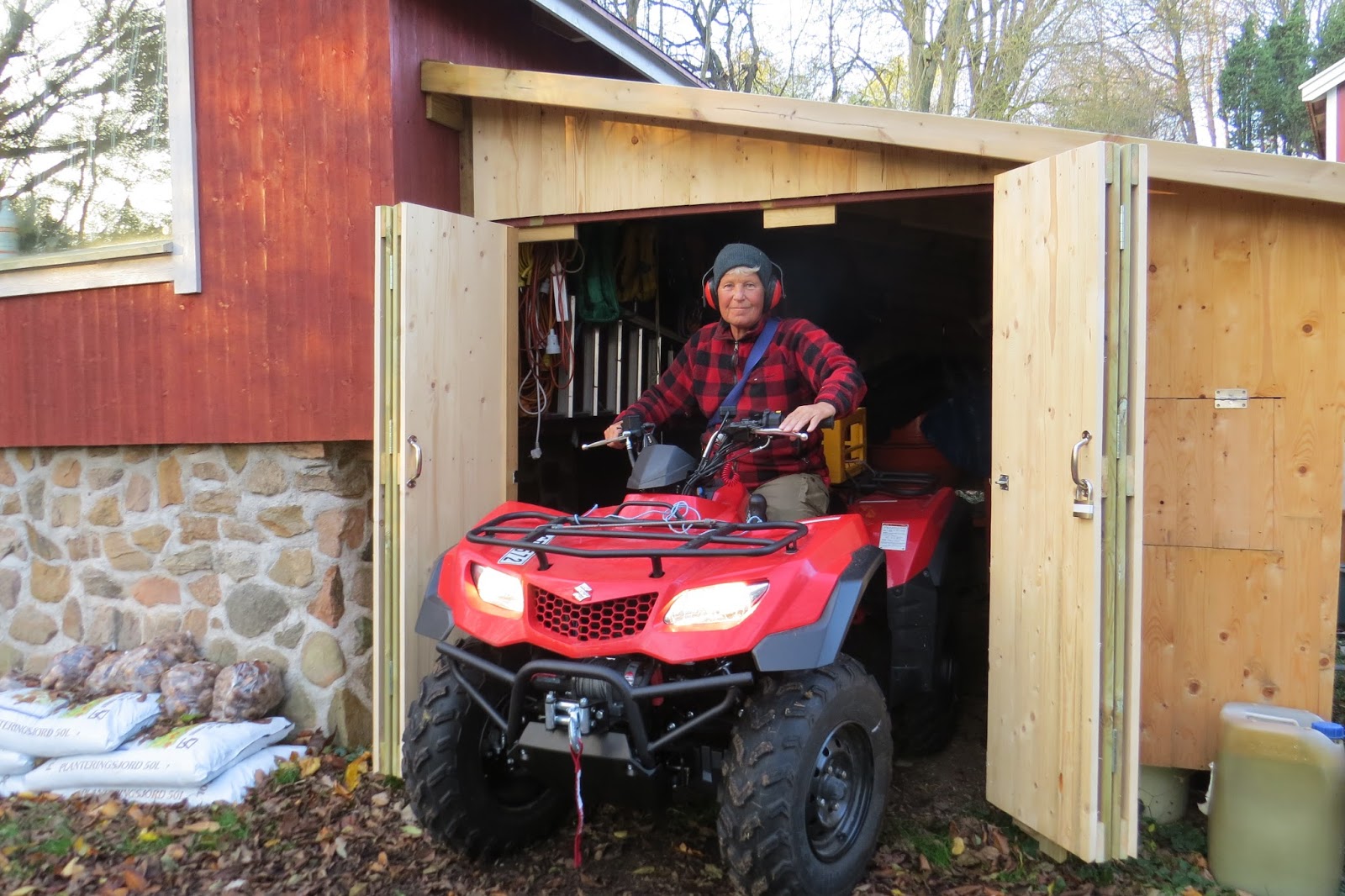 BACKATORP MY ATVSHED (TOOK A COUPLE OF YEARS)