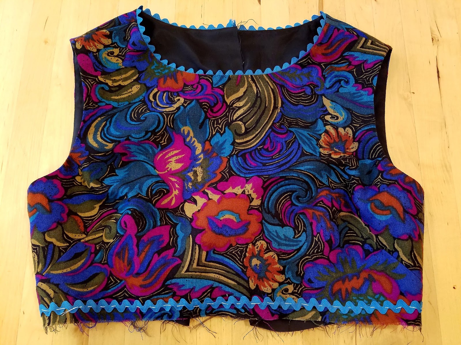 SewTawdry: Rick Rack and Retirement