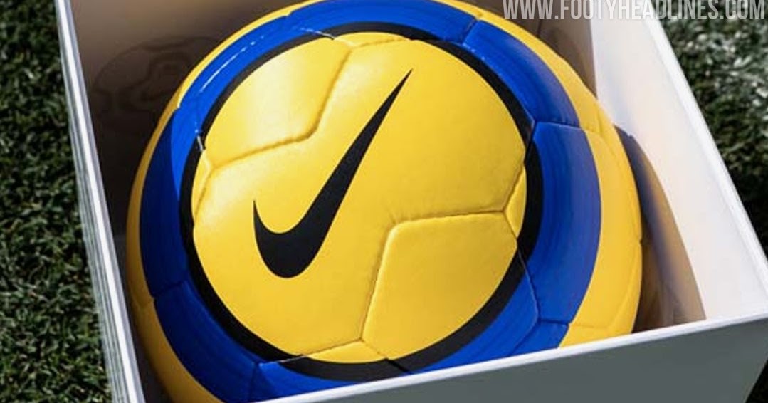 En otras palabras Acercarse Sostener Amazing | Nike Hi-Vis Total 90 Aerow 2004-05 2019 Remake Ball Released -  Footy Headlines