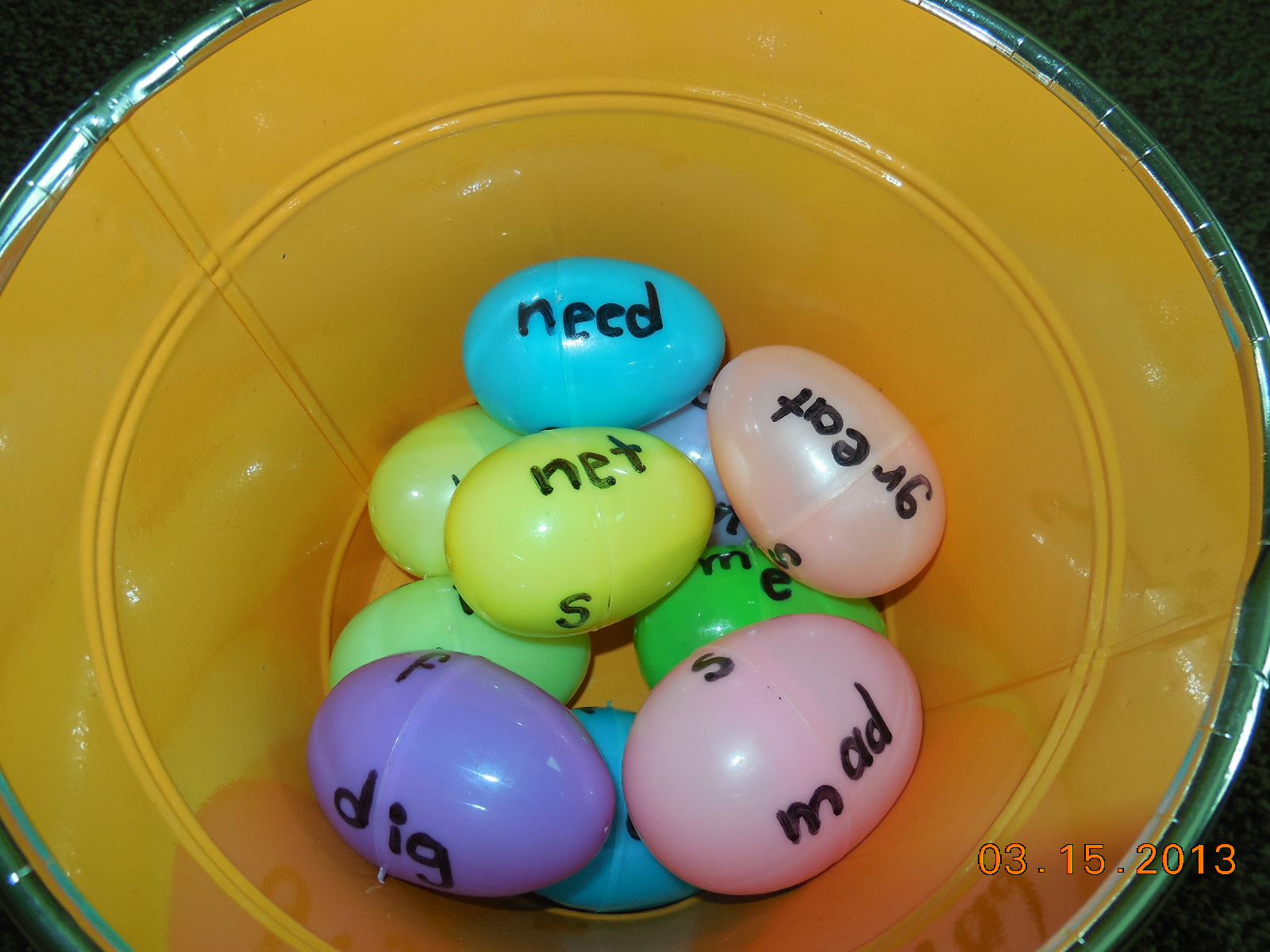 Multicultural KidDOS: Secret Code Eggs