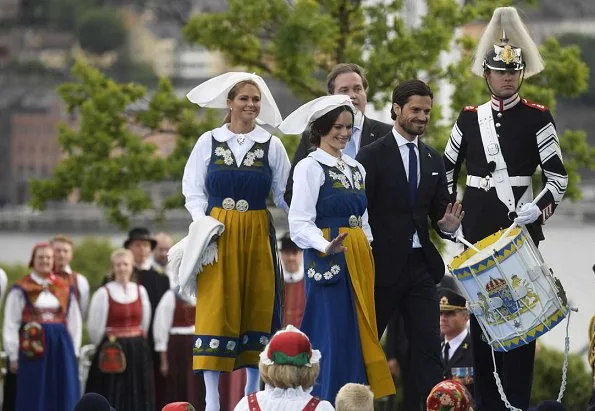 Queen Silvia, Crown Princess Victoria, Prince Daniel, Princess Estelle, Prince Carl Philip, Princess Sofia, Princess Madeleine and Christopher O'Neill