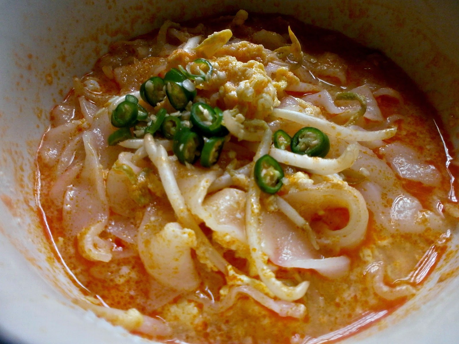 Sup Merah Kuey Teow
