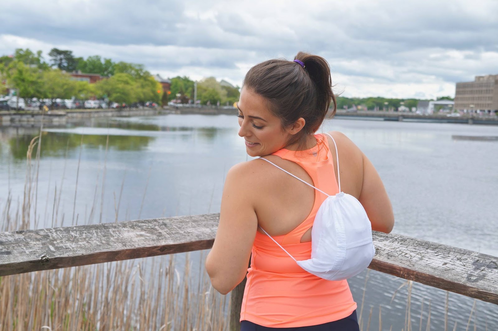 lululemon pack light bomber