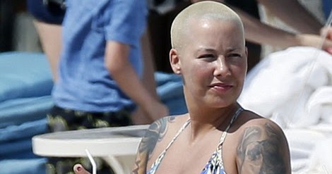 Welcome to Icechuks Blog : Amber Rose puts her big butt on display on
