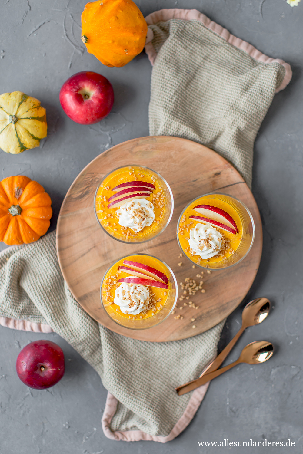 Süßes Apfel-Kürbis-Dessert für die Herbstzeit | Alles und Anderes