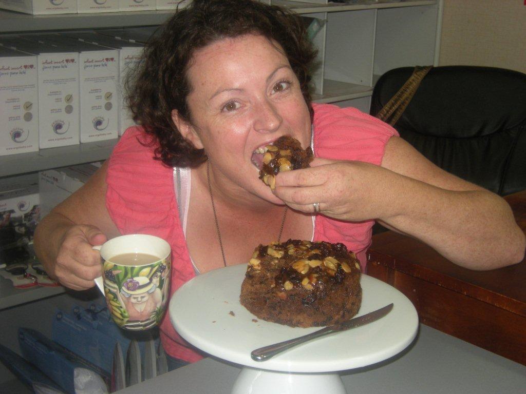 Belly Beyond Blog Bakers Delight Christmas Cake Craziness