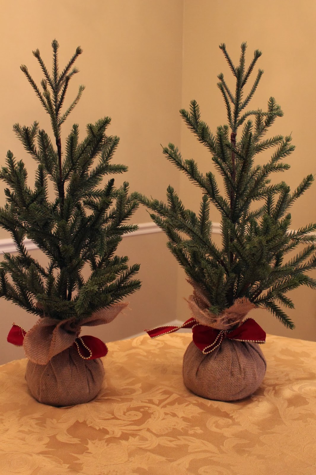 Keeping Up With The Kiddos Mini Christmas Trees