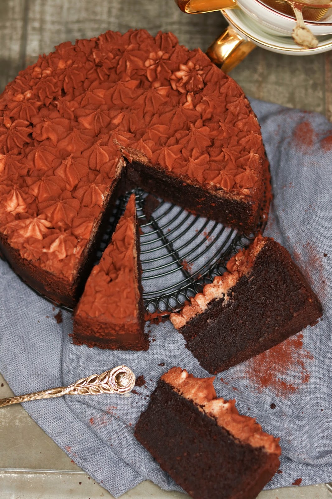 Eheszenen- Schokoladen-Fudge-Kuchen