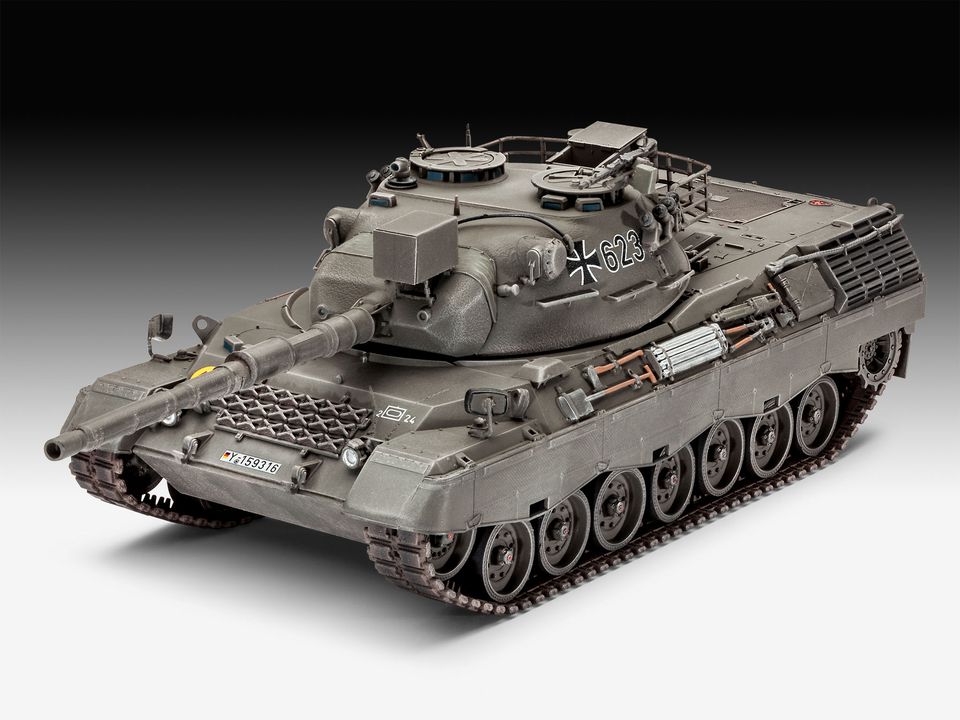 Neu Revell 03258-1/35 Kampfpanzer Leopard 1A1 Bundeswehr 
