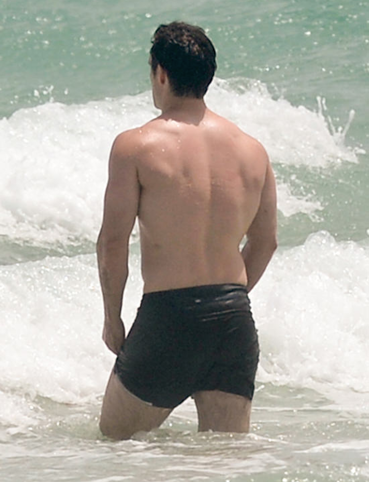 Henry Cavill Butt 22