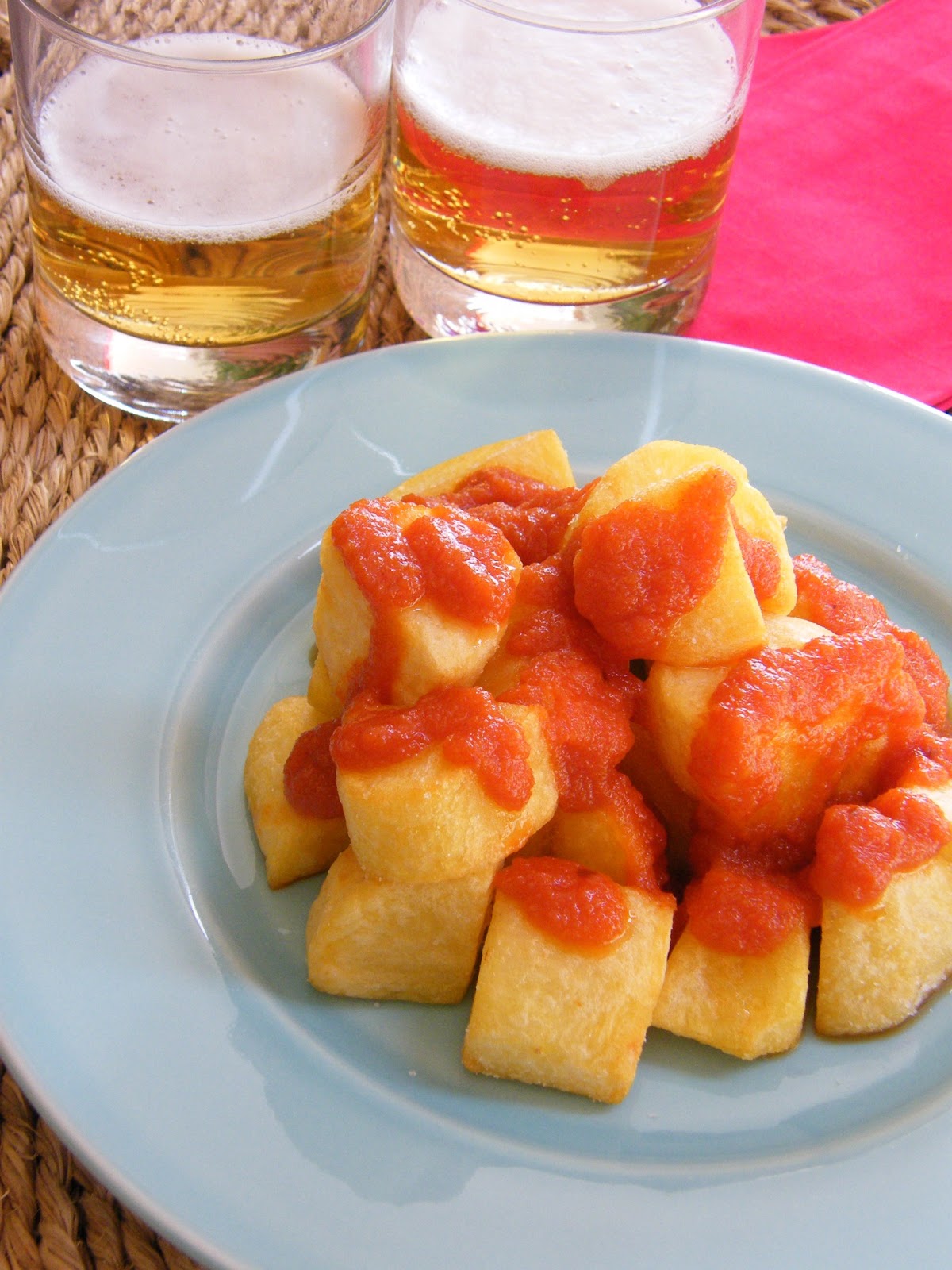 Tequila y Yo Una de Bravas