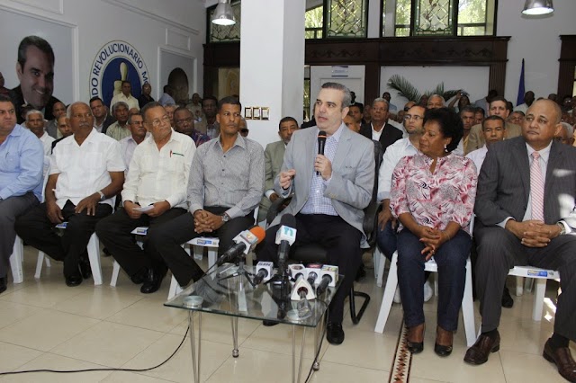 Presidentes municipales del PRM apoyan precandidatura presidencial de Luis Abinader 