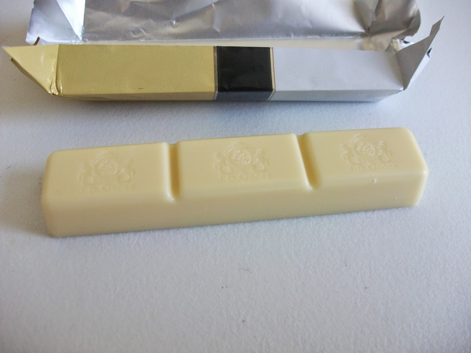 JD Gross Vanilla Mousse White Chocolate Bars Review (Lidl)