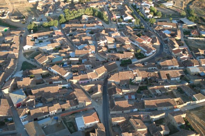 POZOANTIGUO Y SUS GENTES. POZOANTIGUO ( I )